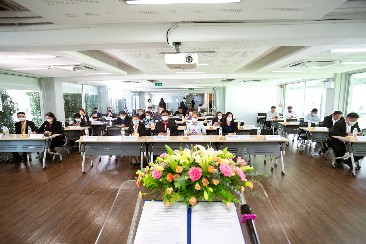 คณะวิทยาศาสตร์จัดพิธีมอบประกาศนียบัตรแก่ผู้สำเร็จการศึกษาหลักสูตรสะเต็มศึกษา รุ่นที่ 2 ปี 2565